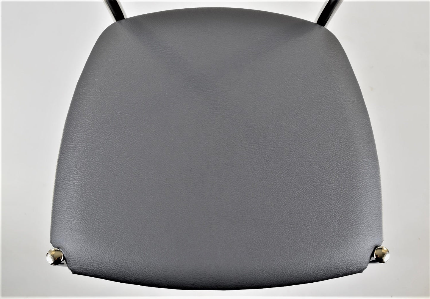 Finta Pelle Grigio Scuro/Set 4 sgabelli