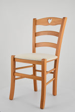 Załaduj obraz do przeglądarki galerii, Krzesło model Cuore, solidna struktura z malowanego drewna bukowego, siedzisko z tkaniny lub ze sztucznej skóry

