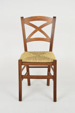 Charger l&#39;image dans la galerie, Chaise Cross avec robuste structure en bois de hêtre et assise en paille
